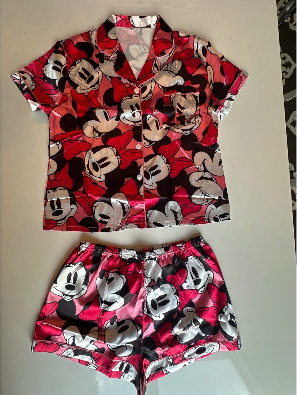 Minnie Mouse Silky Satin Pajamas Set Size Youth Large - New